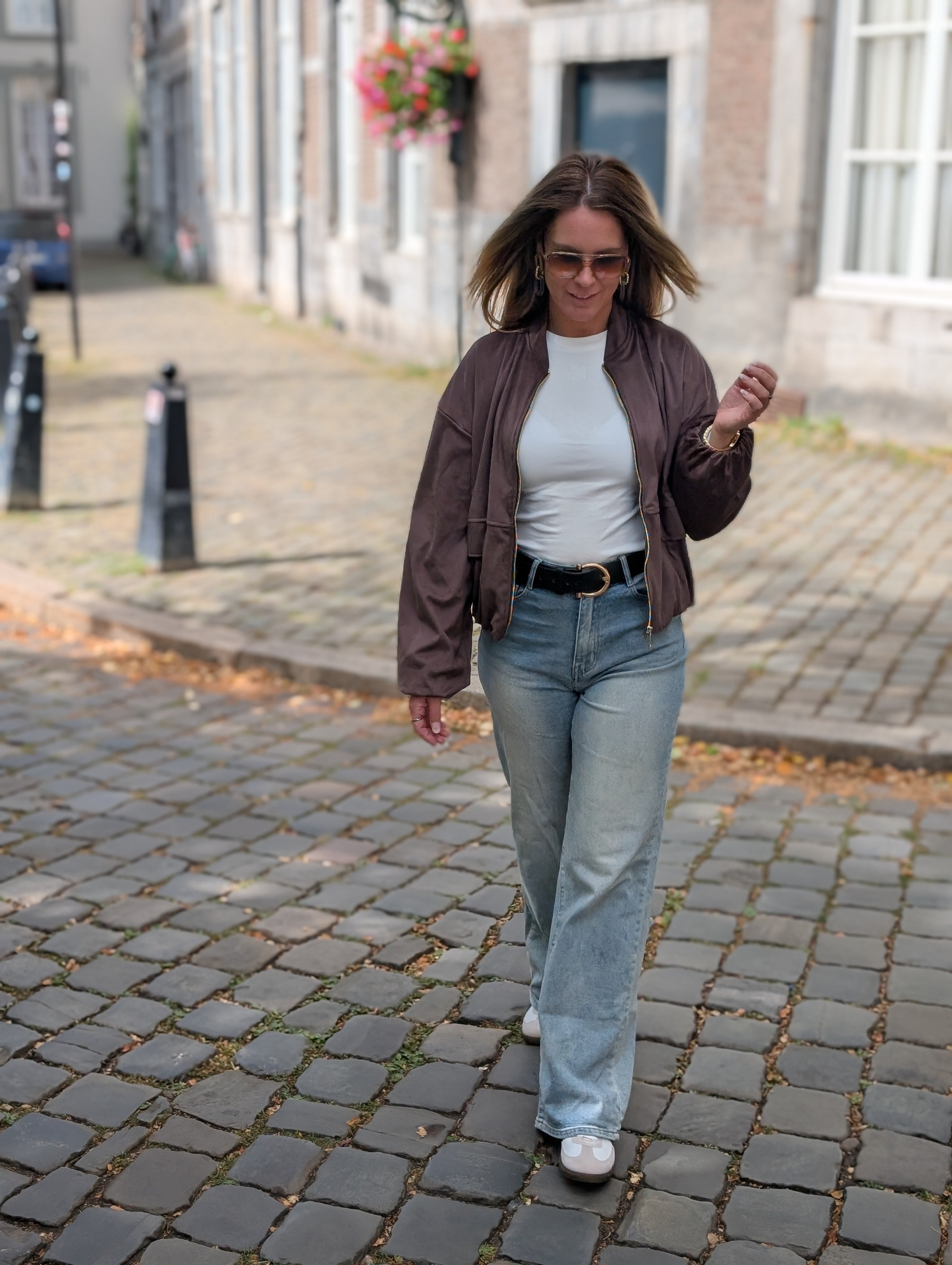 Suèdine Bomber