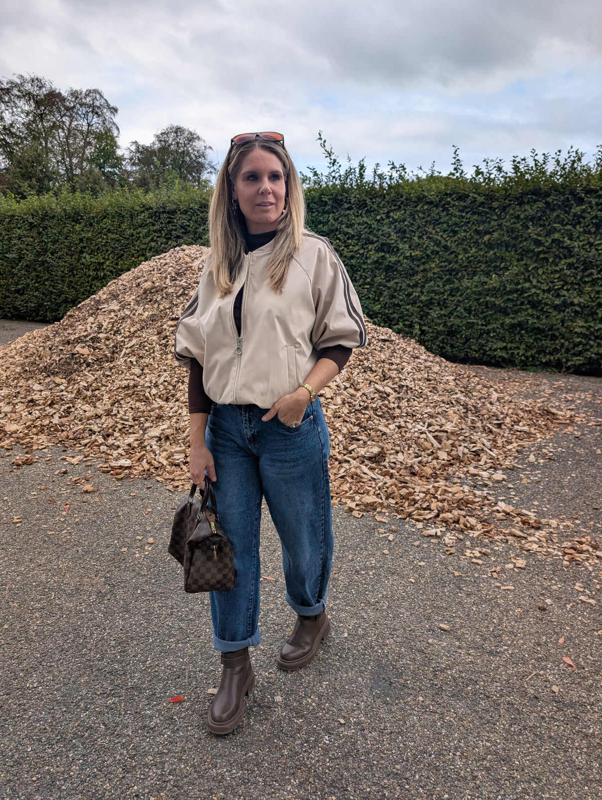 Oversized Short Sleeve Track Jacket – Beige & Brown
