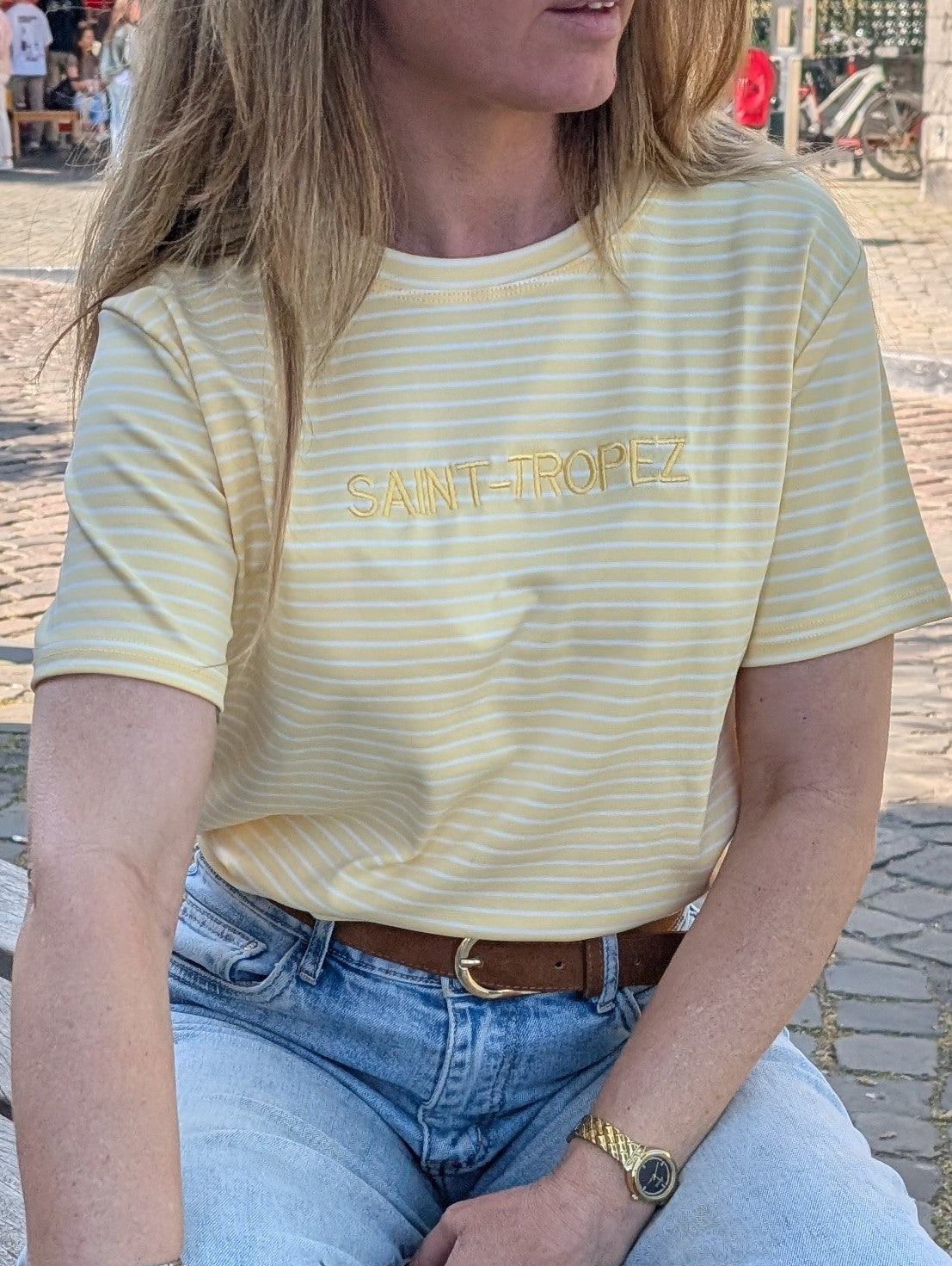 Gestreept shirt met "Saint-Tropez" borduursel