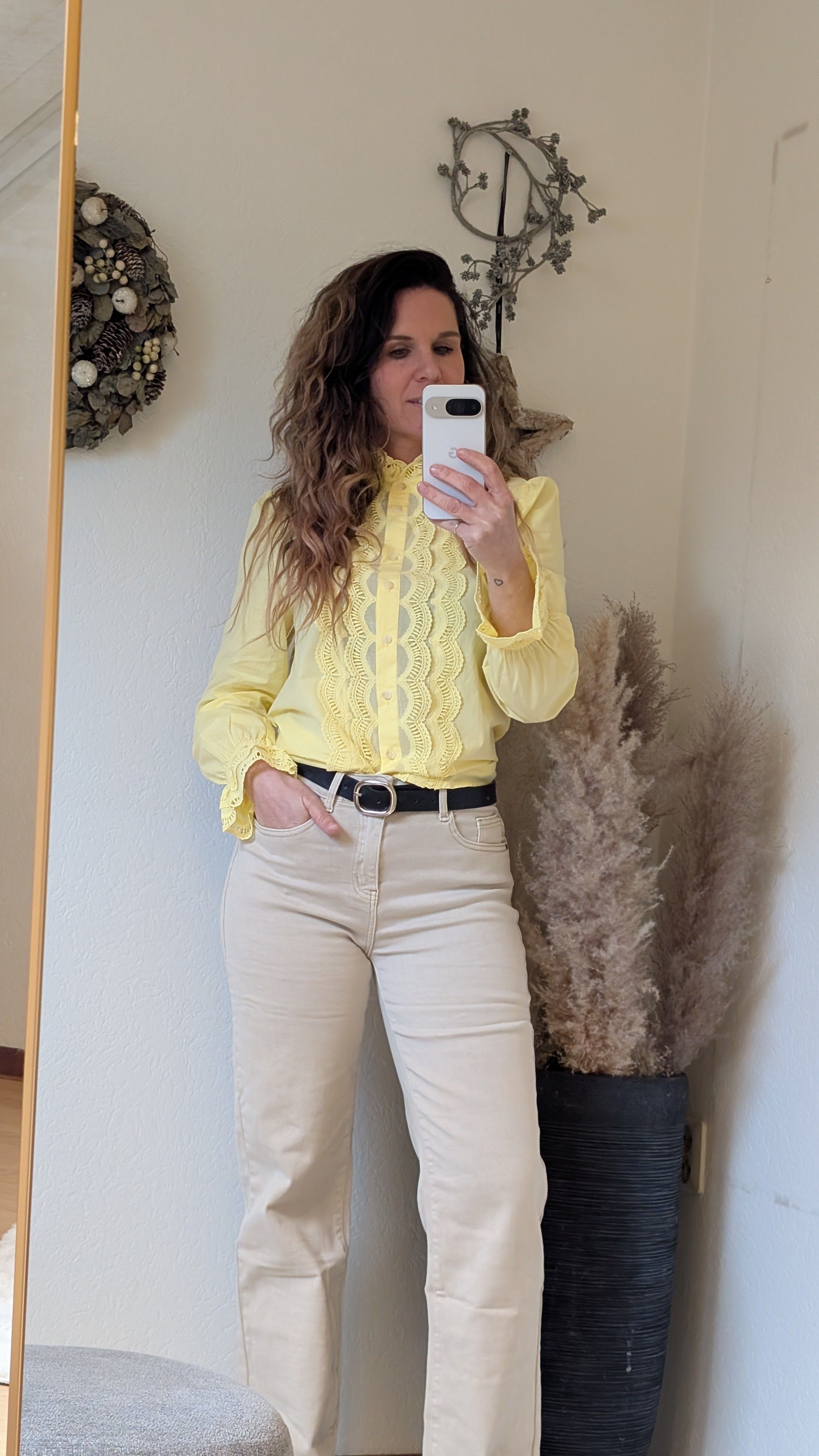 Gele Dames Blouse Met Kant