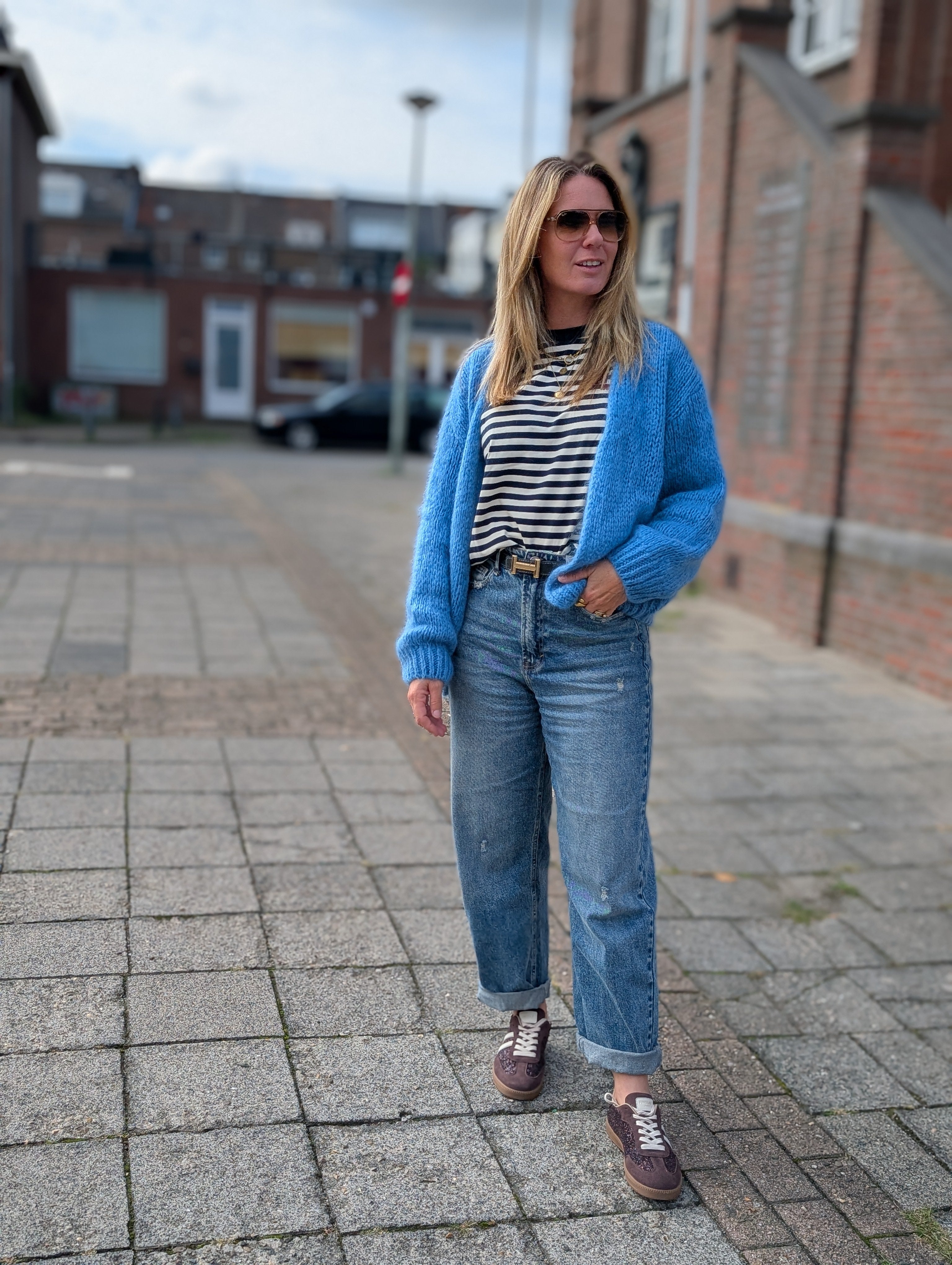 Blauw gebreid dames vest