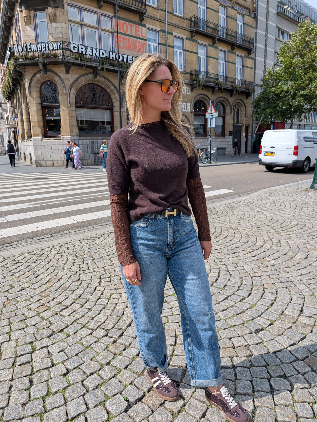 Zachte Gebreide Top in Beige & Choco Korte Mouw