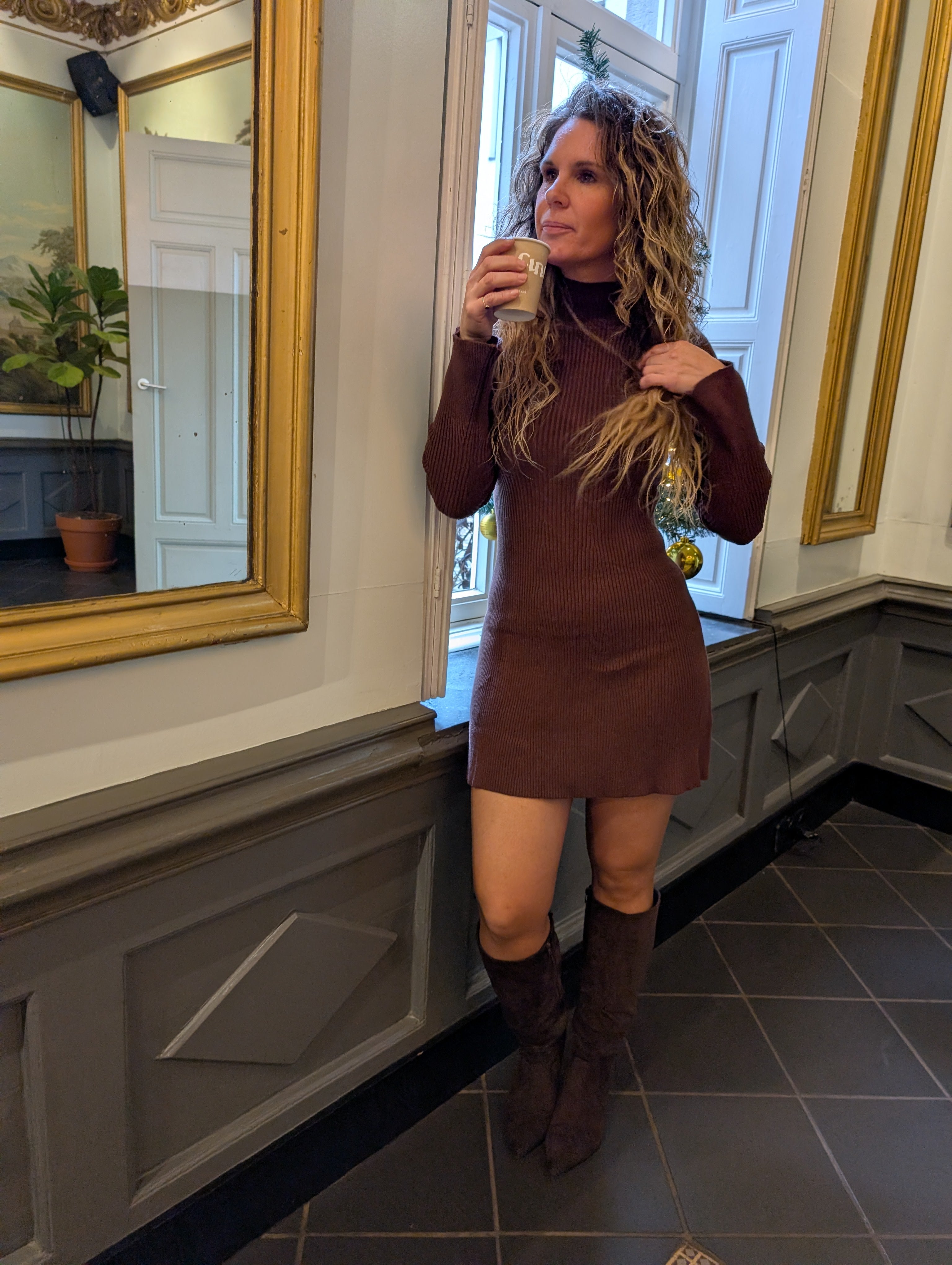 Gebreide Bruine Jurk