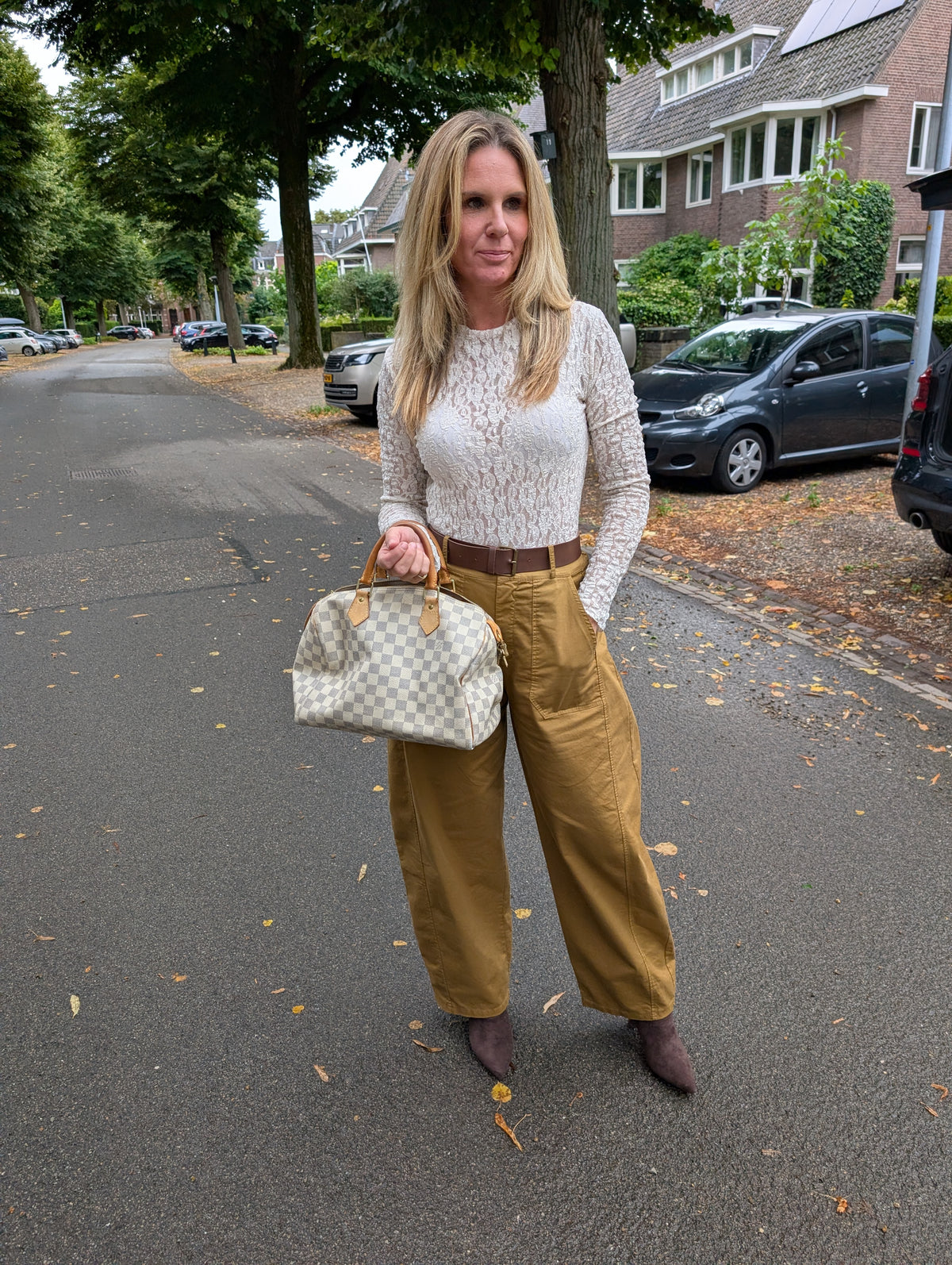 Kanten Lace Top Ecru of Choco