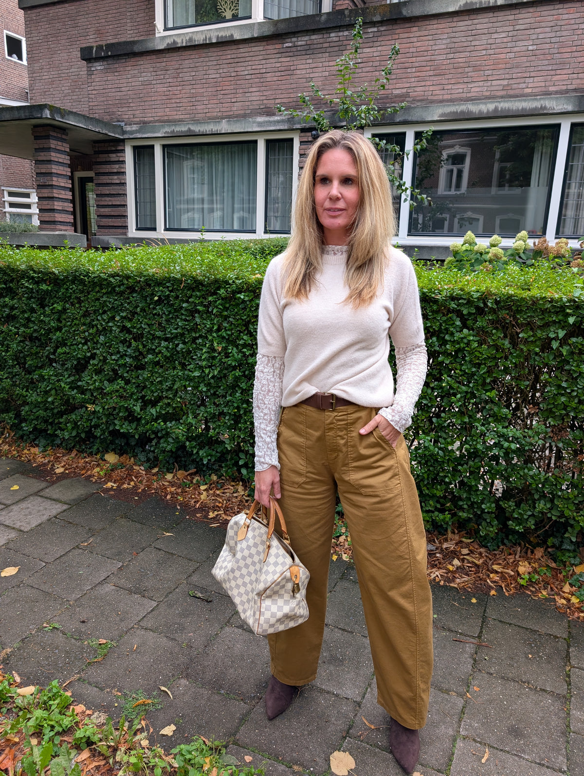 High Waist Barrel Leg met Riem – Olijf / Mosterd