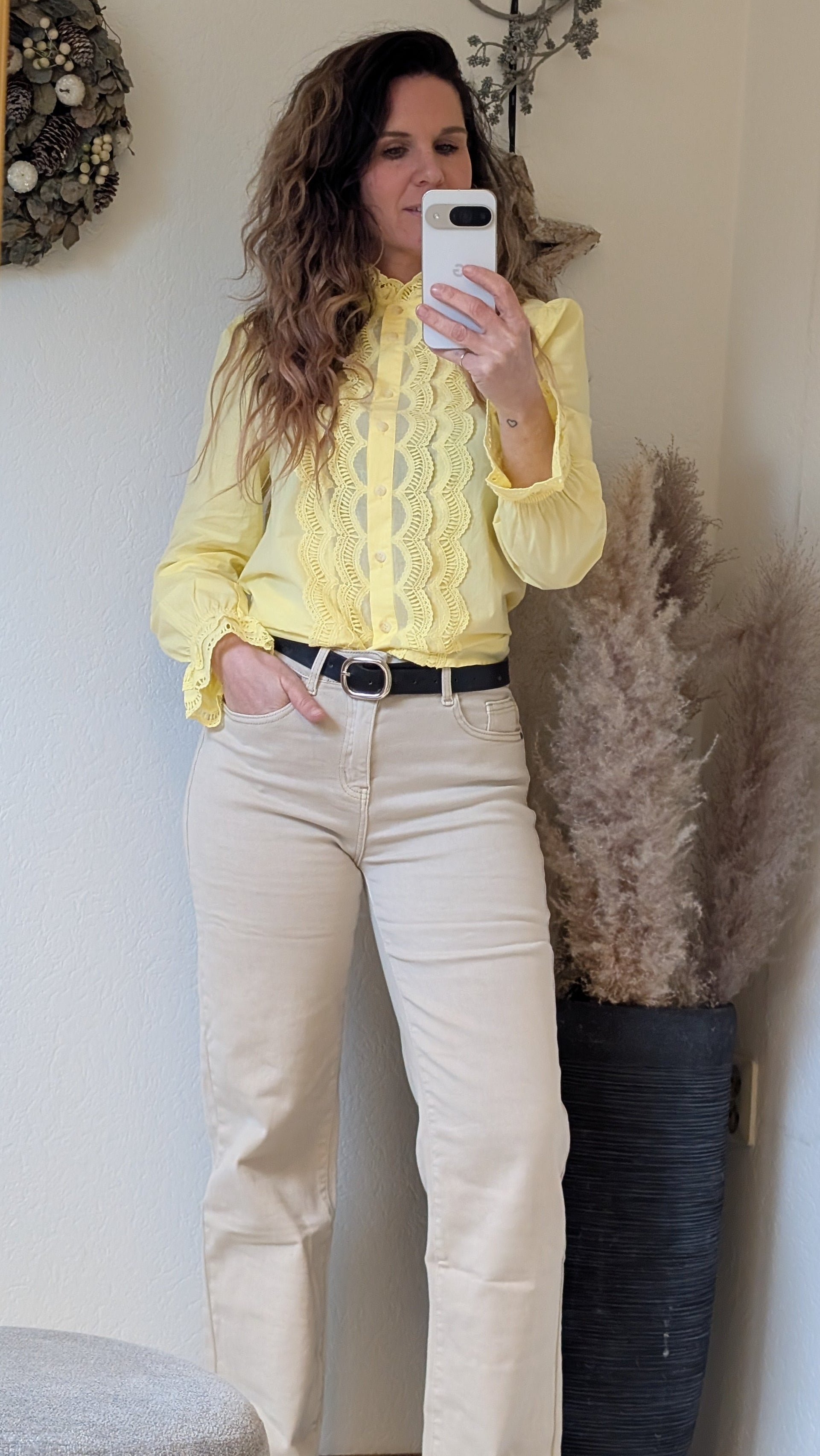 Gele Dames Blouse Met Kant