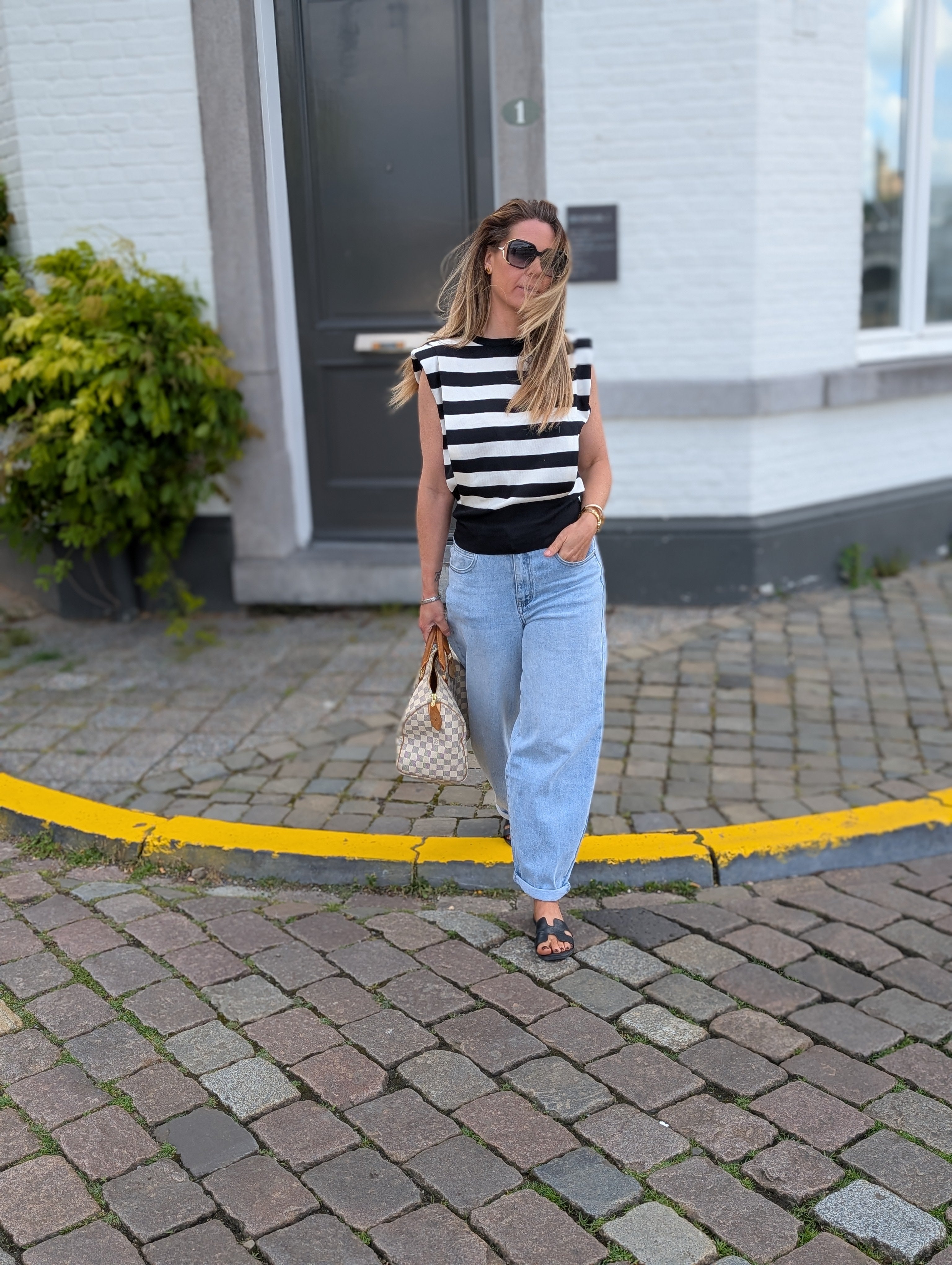 Striped Shoulder knit