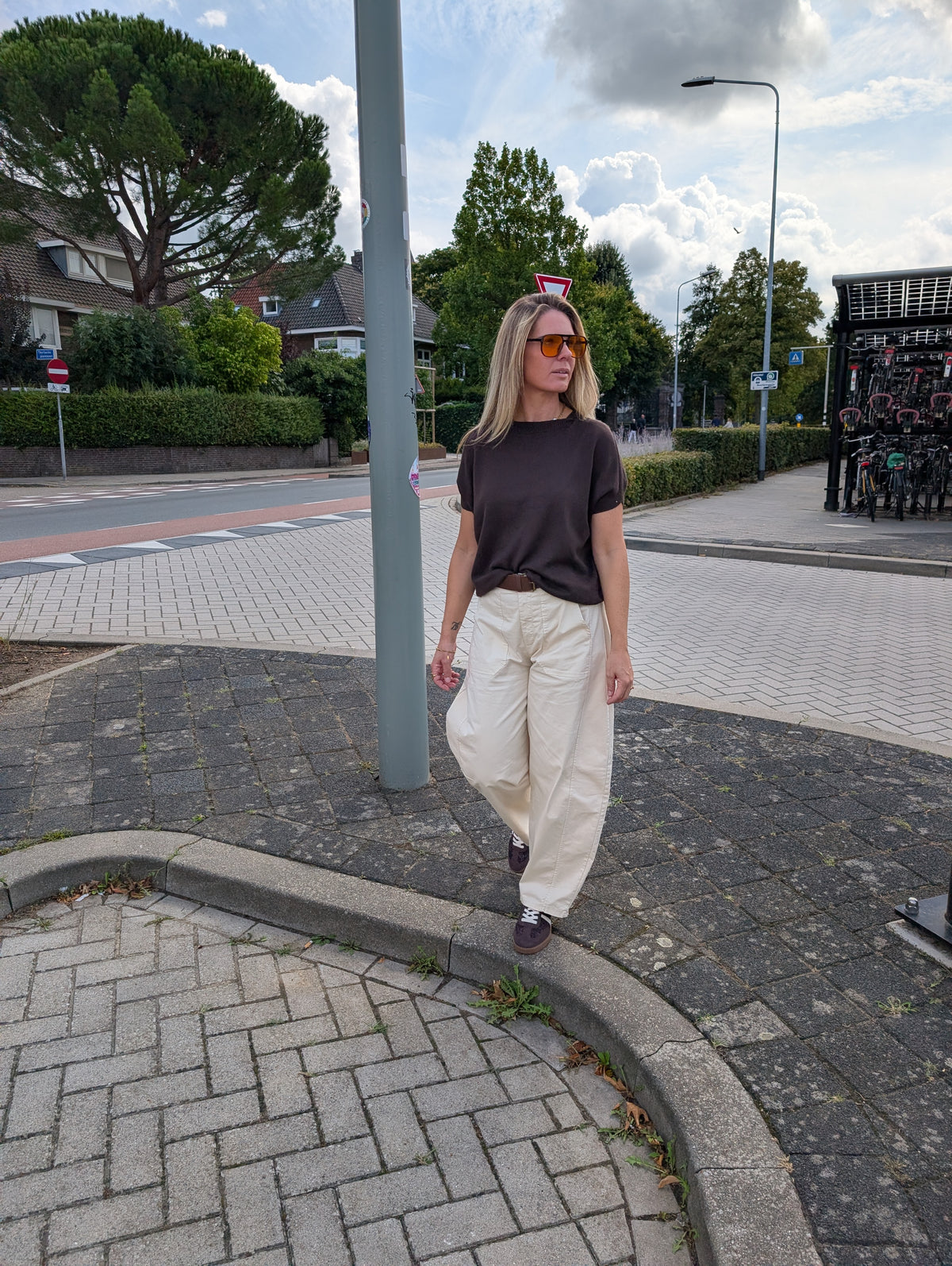 High Waist Barrel Leg met Riem – Ecru