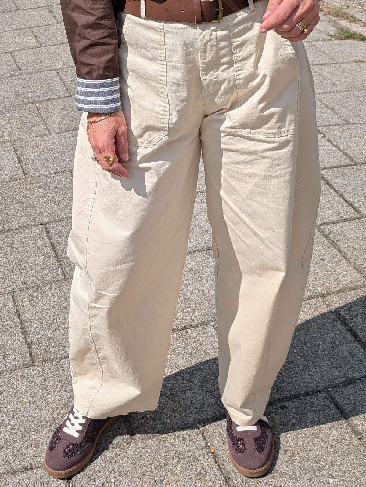 High Waist Barrel Leg met Riem – Ecru