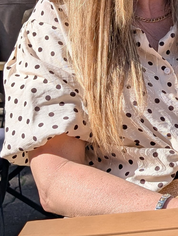 Gepofte Polka Dot Blouse