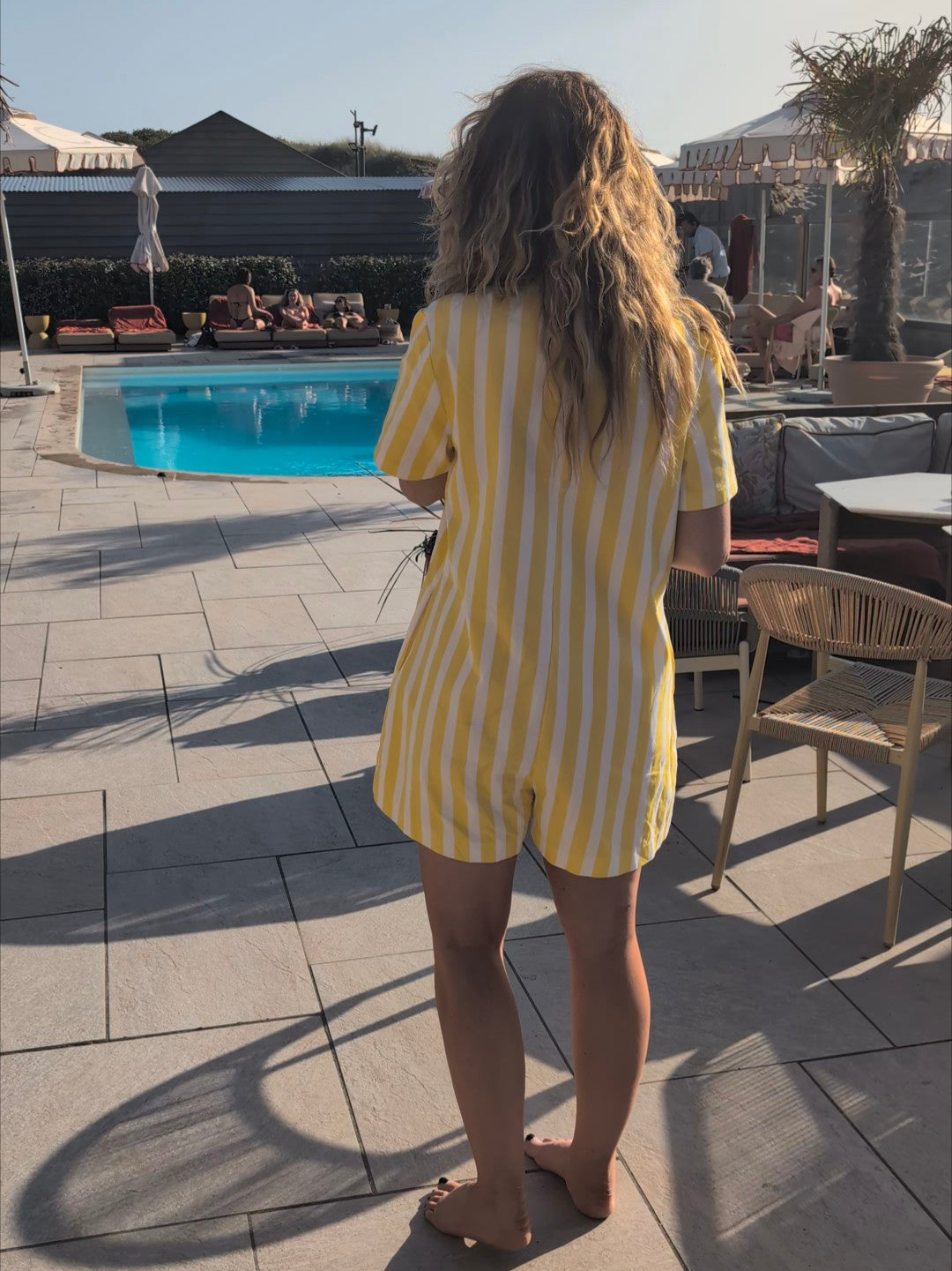 Geel / Wit gestreepte playsuit